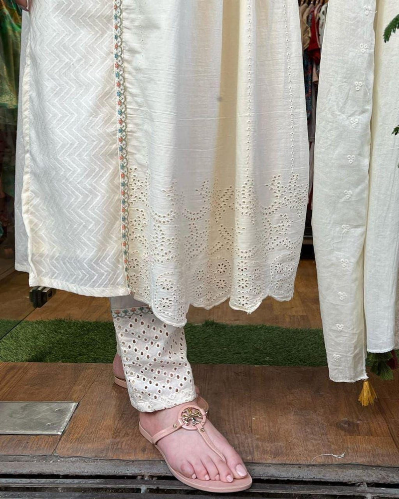 Vf Chikankari Cotton Designer Shiffli Kurti With Pant With Malmal Dupatta