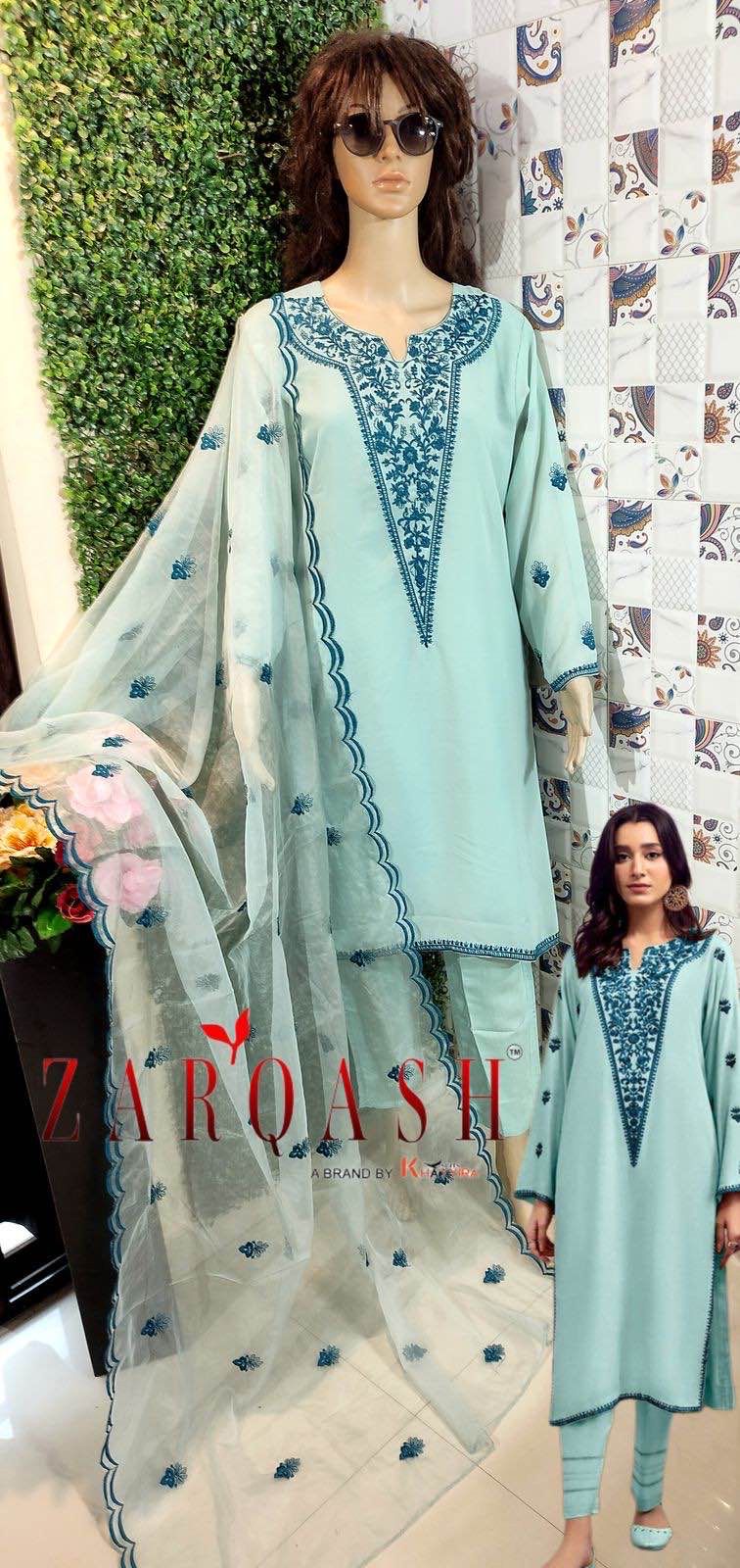 Zarqash Z 125 Georgette Heavy Embroidery Work Pakistani Kurti