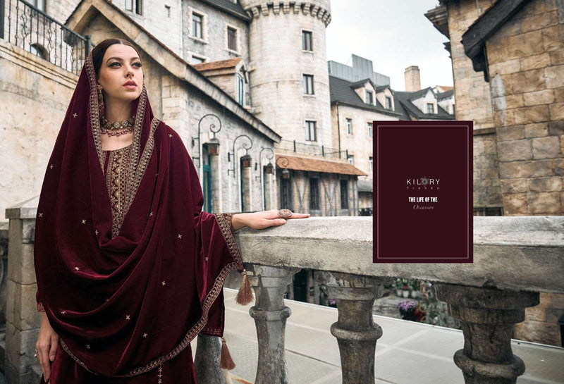 Kilory Trends Habiba Premium Velvet With Fancy Work Pakistani Salwar Kameez