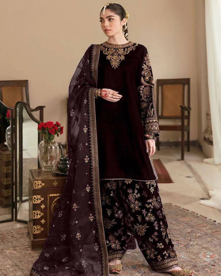 St D No 118 Velvet Viscose Embroidery Work Fancy Kurti With Bottom Collection