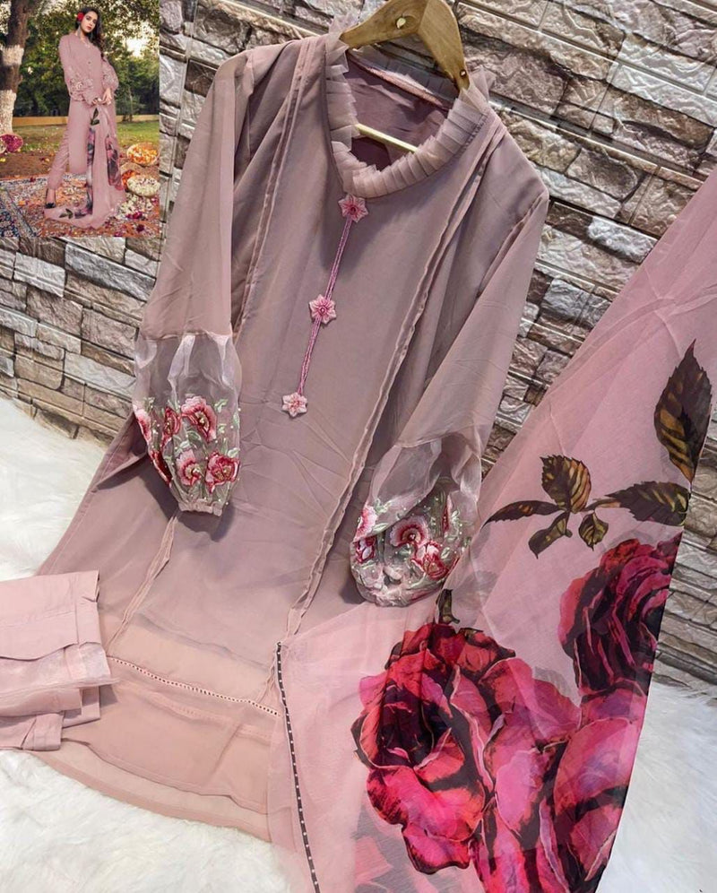 Laiba Am Vol 73 Georgette Beautiful Work Stylish Designer Party Wear Attractive Look Fancy Kurti