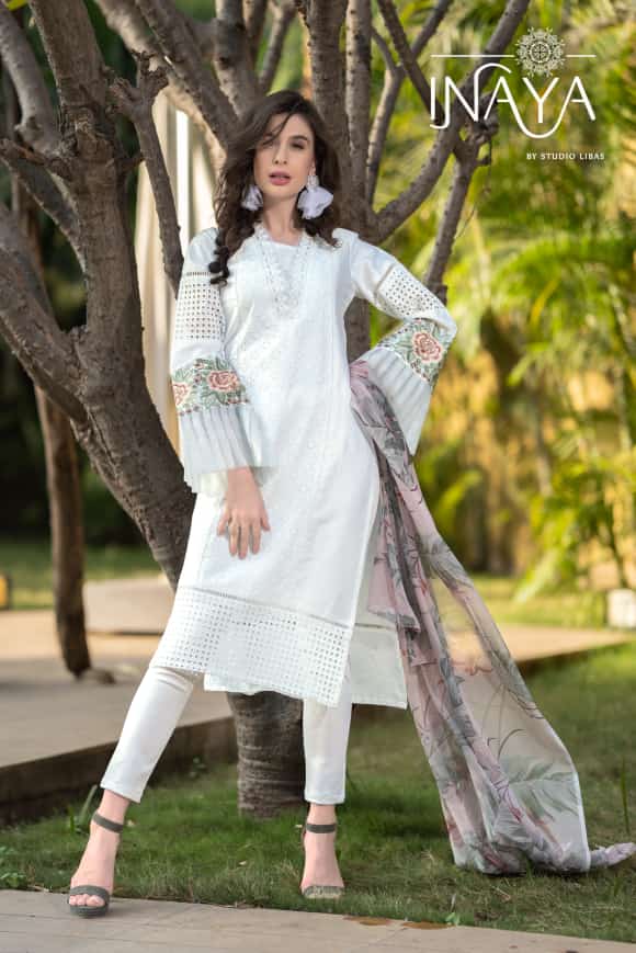 Inaya Borer Collection Jam Cotton With Heavy Embroidery Work Stylish Designer Fancy Kurti