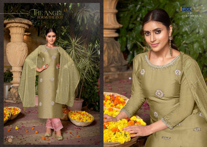 Anju Fabrics Ghunghat Vol 5 Viscose Designer Ready Made Wedding Wear Kurtis With Bottom & Dupatta