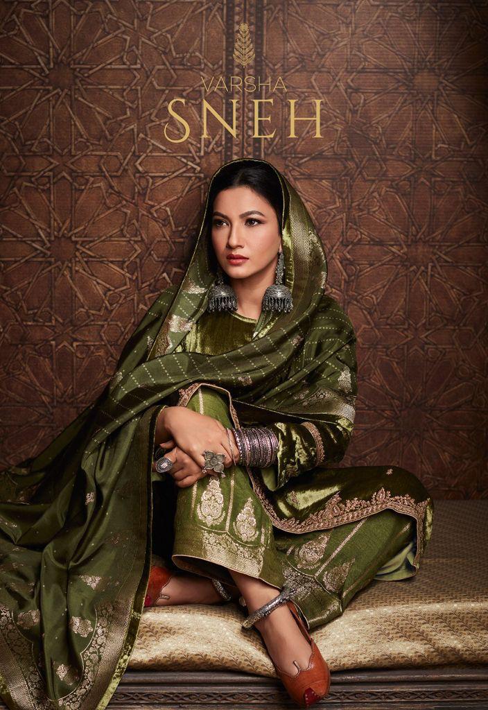 Varsha Sneh Plush Velvet Solid Embroidery Work Salwar Kameez