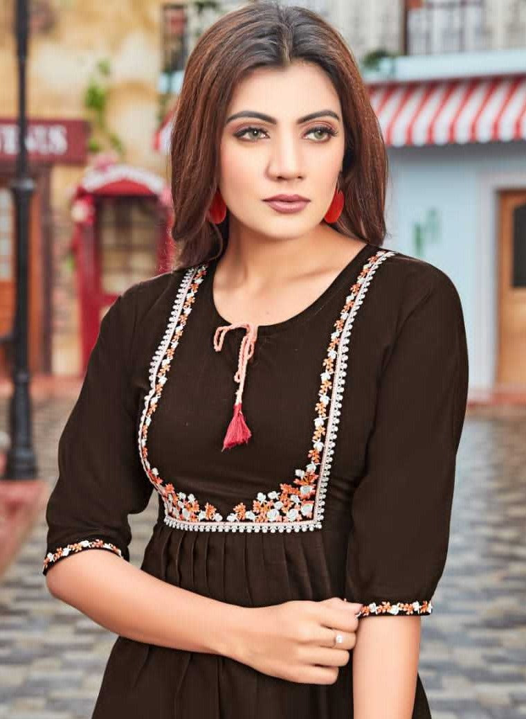 Tips And Tops Pulpy Vol 5 Rayon Slub Fancy Casual Wear Short Kurtis