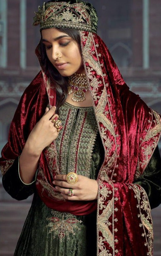 Aiqa Salaam E Ishq Velvet With Heavy Embroidery Work Stylish Designer Pakistani salwar Kameez