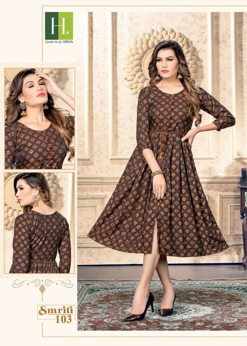 Hirwa Smriti Muslin With Beautiful Printed Work Stylish Designer Casual Look Short Kurti