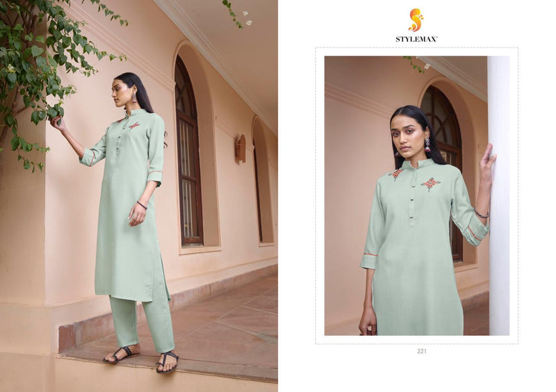 Stylemax Kaira Fancy Embroidery Work Kurti Collection