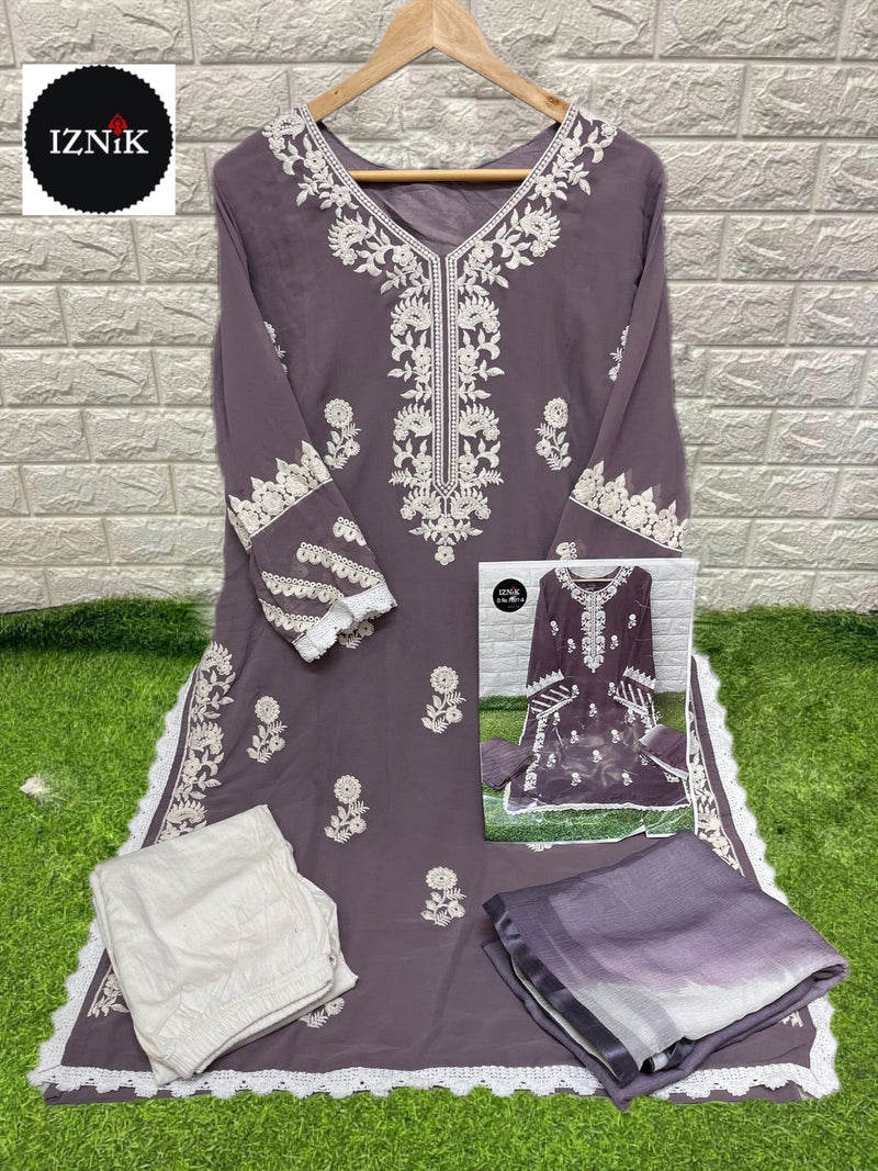 Luxury Dno 7001 F Pure Cotton Wth Heavy Embroidery Work Stylish Designer Party Wear Pret Kurti