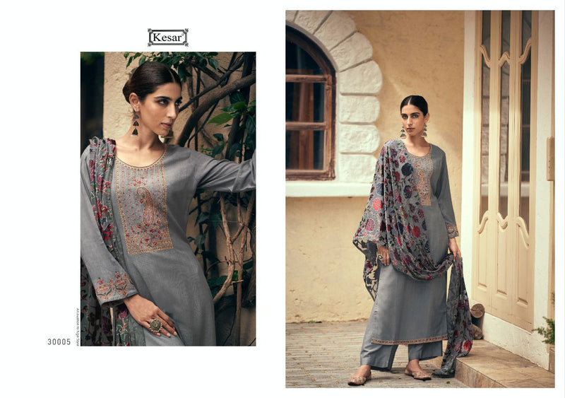Kesar Brasso Velvet With Beautiful Work Stylish Designer Party Wear Salwar Kameez