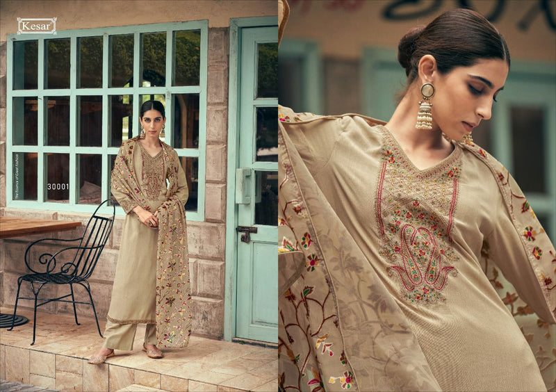 Kesar Brasso Velvet With Beautiful Work Stylish Designer Party Wear Salwar Kameez