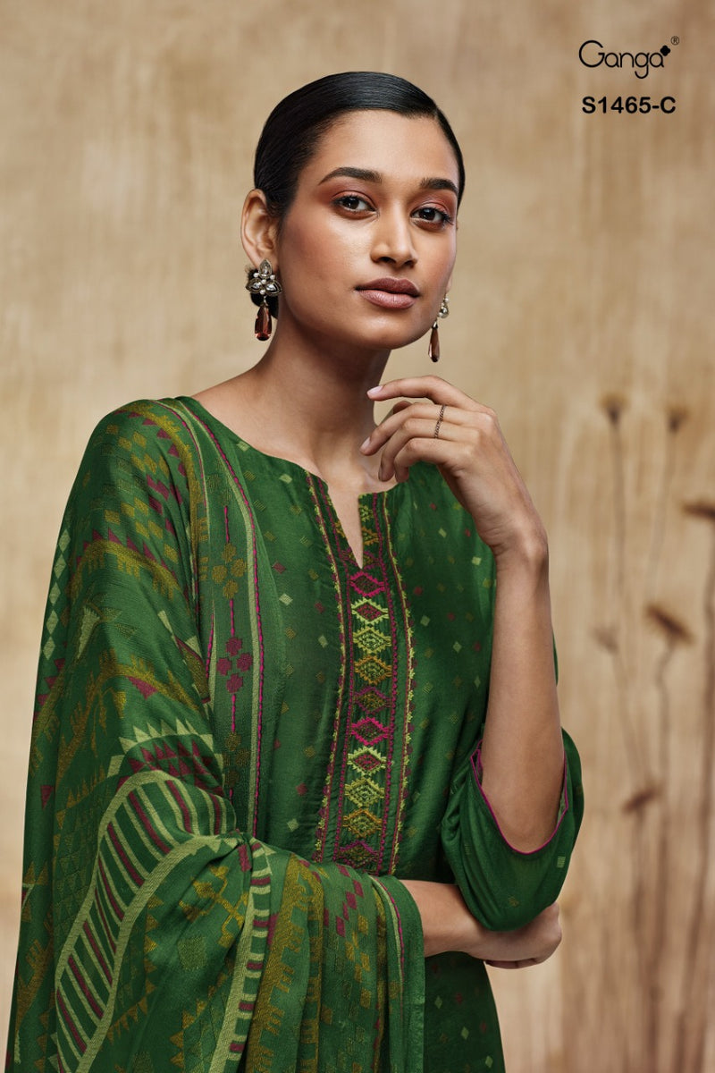 Ganga Dno 1465 Russian Silk With Beautiful Work Stylish Designer Casual Wear Fancy Salwar Suit